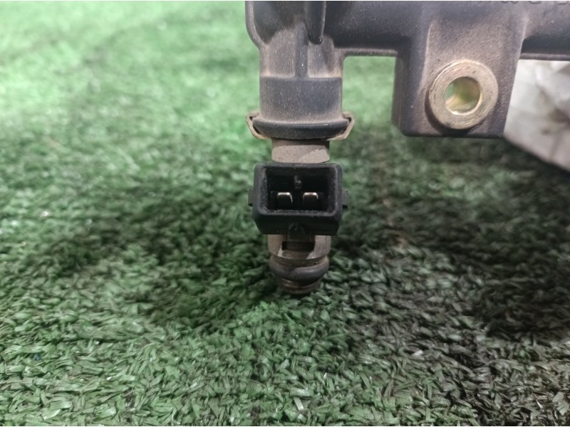 Recambio de rampa inyectora para fiat punto berlina (188) 1.2 8v referencia OEM IAM B67132190 B67132190 B67132190