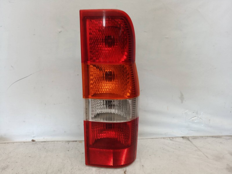 Recambio de piloto trasero derecho para ford transit mod.2000 caja abierta 2.0 tde cat referencia OEM IAM YC1X13434A YC1X13434A 