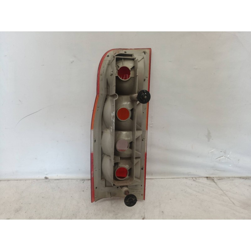 Recambio de piloto trasero derecho para ford transit mod.2000 caja abierta 2.0 tde cat referencia OEM IAM YC1X13434A YC1X13434A 