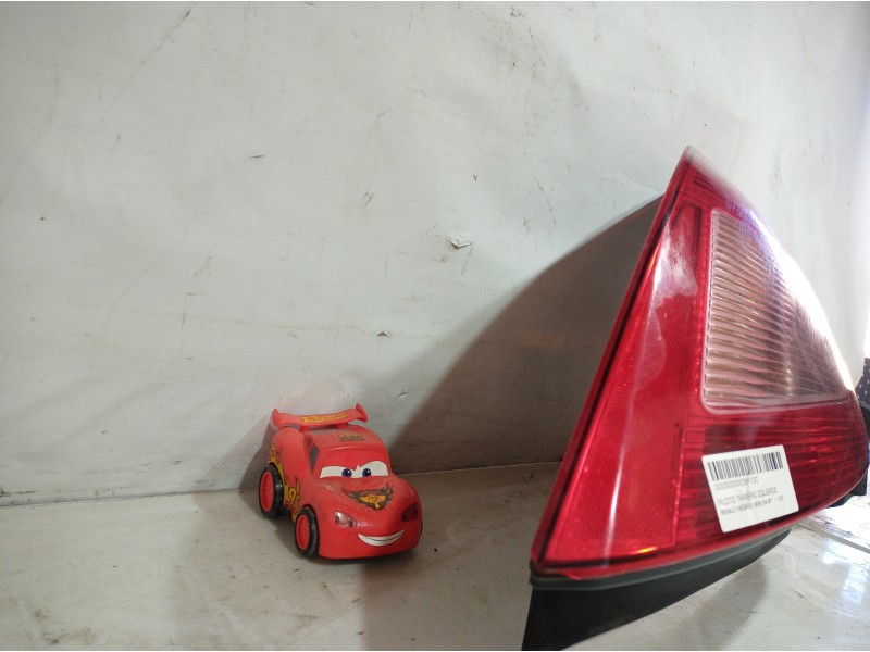 Recambio de piloto trasero izquierdo para renault megane ii berlina 5p referencia OEM IAM 8200073236 8200073236 8200073236