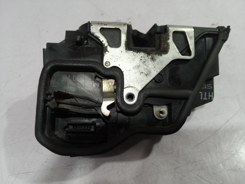 Recambio de cerradura puerta trasera derecha para bmw serie 1 berlina (e81/e87) referencia OEM IAM   