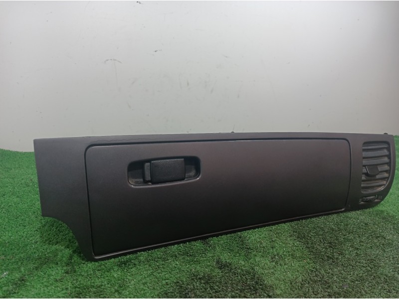 Recambio de guantera para hyundai trajet (fo) 2.0 gls referencia OEM IAM 848133A000 848133A000 848133A000