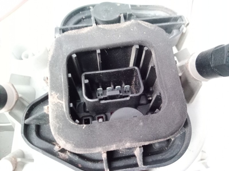 Recambio de piloto trasero izquierdo para volkswagen golf v berlina (1k1) highline referencia OEM IAM   