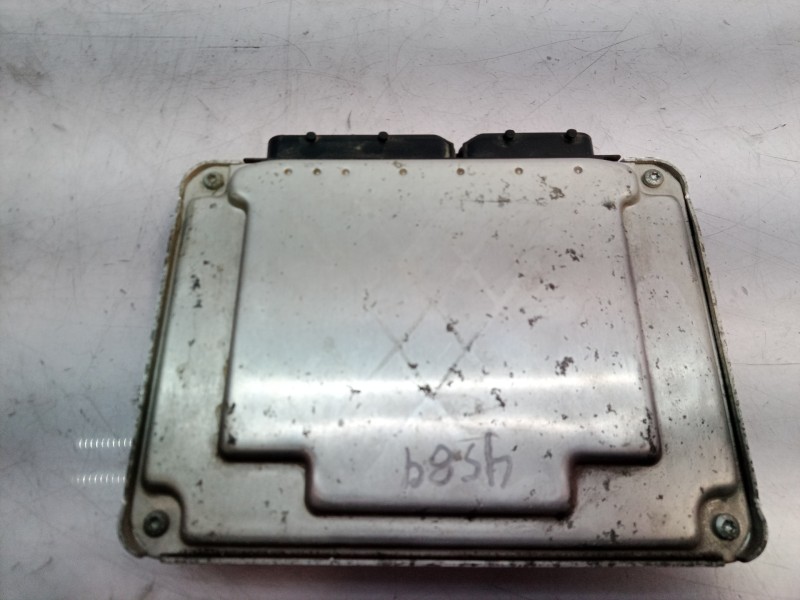 Recambio de centralita motor uce para seat ibiza (6l1) cool referencia OEM IAM 038906012HP 038906012 0281011320