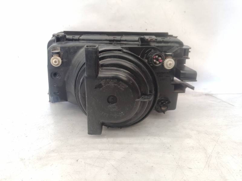 Recambio de faro derecho para audi 100 berlina (c4) referencia OEM IAM   