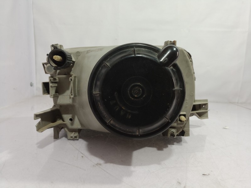 Recambio de faro izquierdo para renault 19 (b/c/l53) referencia OEM IAM   