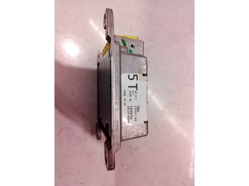 Recambio de centralita airbag para toyota auris luna referencia OEM IAM 8917002560 8917002560 215537106