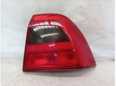 Recambio de piloto trasero derecho para opel vectra b berlina básico (1999) referencia OEM IAM   