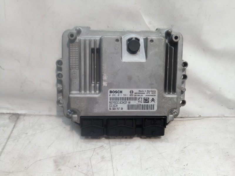 Recambio de centralita motor uce para citroën c5 berlina attraction referencia OEM IAM 9656974780 9656974780 0281011561