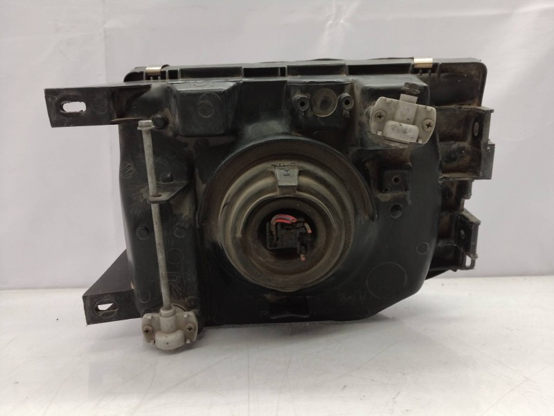 Recambio de faro derecho para mitsubishi montero (v20/v40) referencia OEM IAM 11037747 11037747 11037747