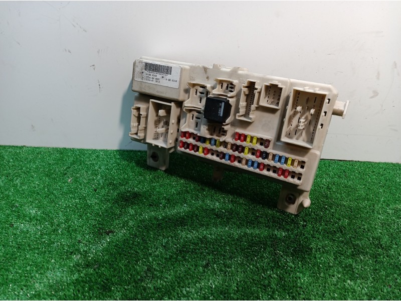 Recambio de caja reles / fusibles para ford focus berlina (cap) ambiente (d) referencia OEM IAM 4M5T14A073BF 4M5T14A073BF 4M5T14