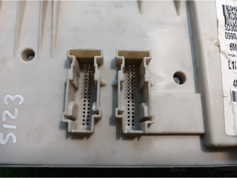 Recambio de caja reles / fusibles para ford focus berlina (cap) ambiente (d) referencia OEM IAM 4M5T14A073BF 4M5T14A073BF 4M5T14