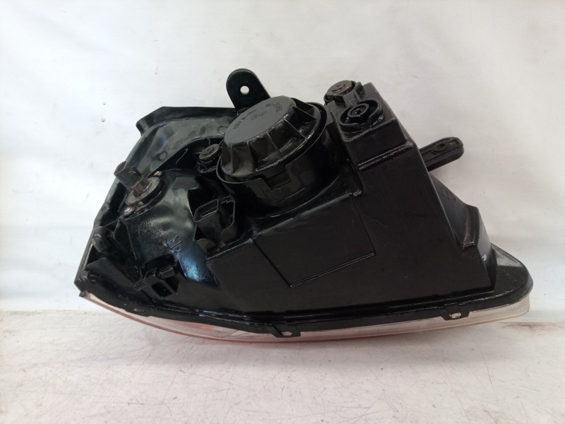 Recambio de faro izquierdo para kia rio referencia OEM IAM    Recambio de faro izquierdo para kia rio referencia OEM IAM