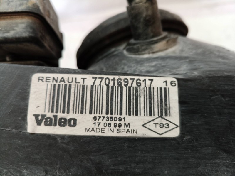 Recambio de faro izquierdo para renault clio ii fase i (b/cbo) referencia OEM IAM 7701697617 7701697617 7701697617