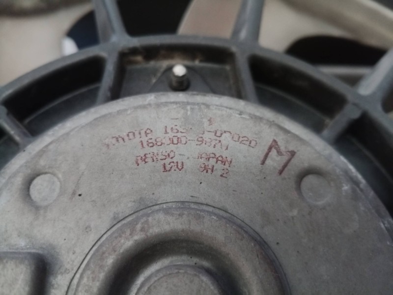 Recambio de electroventilador para toyota auris luna referencia OEM IAM 1680008460 1680008460 1680009870