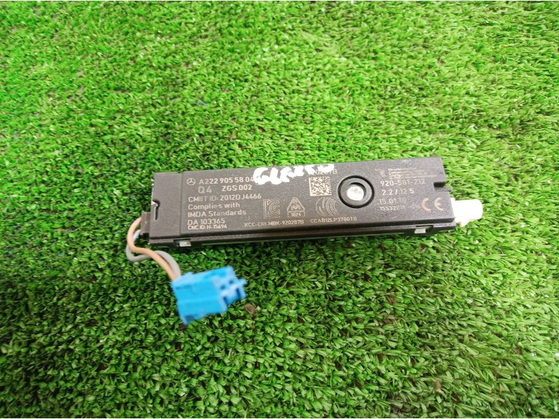 Recambio de antena para mercedes-benz clase gle (w166) referencia OEM IAM A2229055804 A2229055804 A2229055804