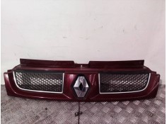 Recambio de rejilla delantera para renault trafic caja cerrada (ab 4.01) doble cabina l1h1 2,7t referencia OEM IAM   