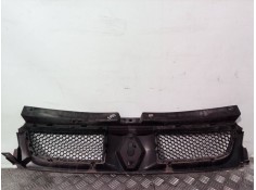 Recambio de rejilla delantera para renault trafic caja cerrada (ab 4.01) doble cabina l1h1 2,7t referencia OEM IAM    2