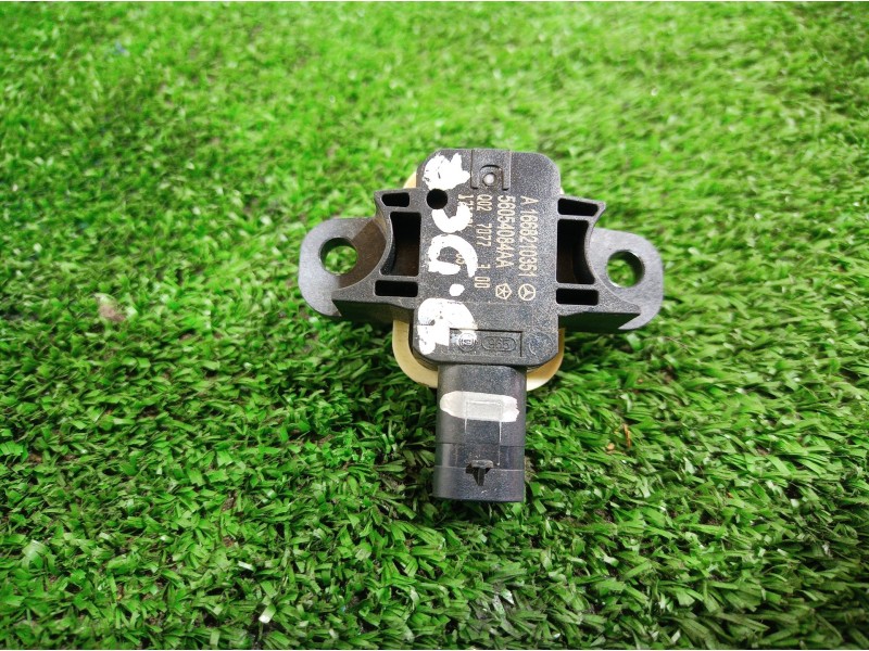 Recambio de sensor para mercedes-benz clase gle (w166) referencia OEM IAM A1668210351 A1668210351 A1668210351
