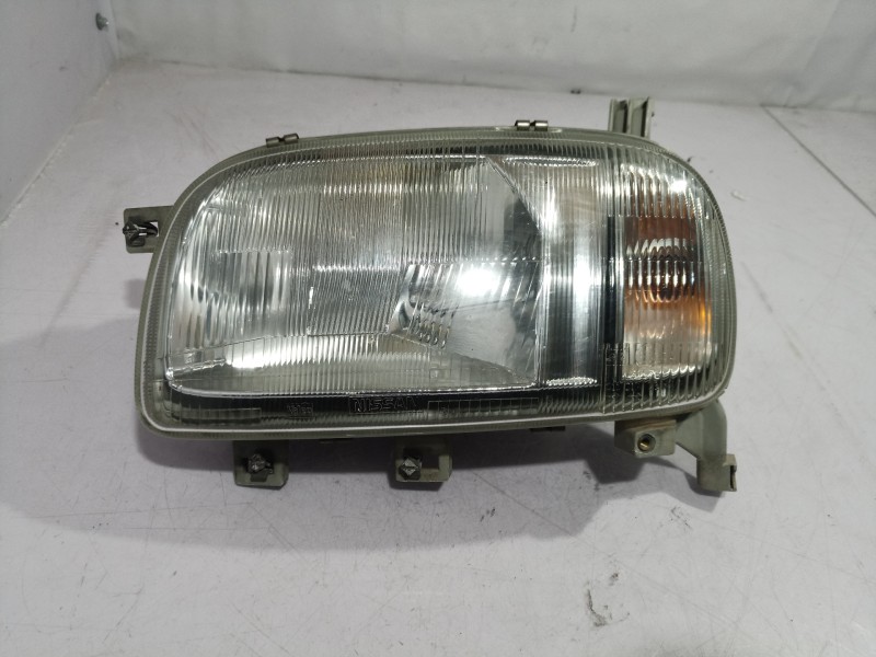 Recambio de faro izquierdo para nissan micra (k11) referencia OEM IAM 88200176 88200176 88200176