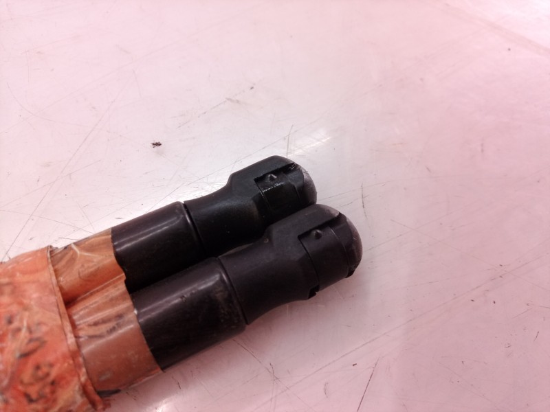 Recambio de amortiguadores maletero / porton para volkswagen polo (6r1) advance referencia OEM IAM 6R6827550A 6R6827550 6R682755