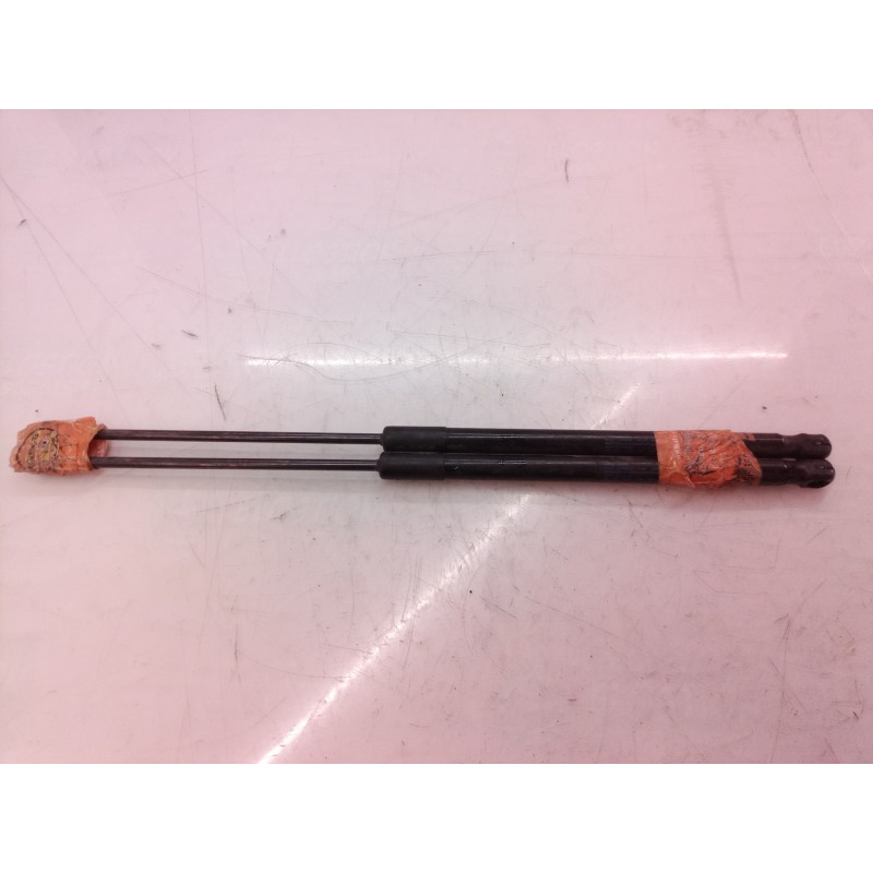 Recambio de amortiguadores maletero / porton para volkswagen polo (6r1) advance referencia OEM IAM 6R6827550A 6R6827550 6R682755