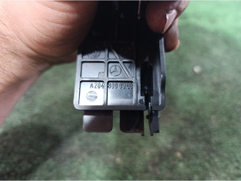 Recambio de tirador capot para mercedes-benz clase gle (w166) referencia OEM IAM A2048800900 A2048800900 A2048800900