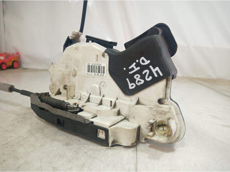 Recambio de cerradura puerta delantera izquierda para volkswagen polo (6r1) advance referencia OEM IAM 5K1837015B 5K1837015B 5K1