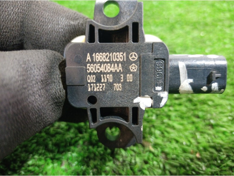 Recambio de sensor para mercedes-benz clase gle (w166) referencia OEM IAM A1668210351 A1668210351 A1668210351
