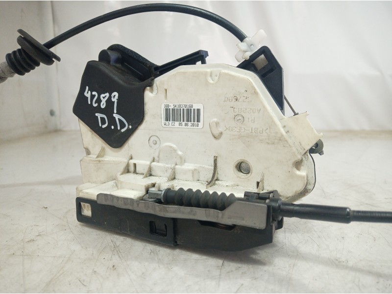 Recambio de cerradura puerta delantera derecha para volkswagen polo (6r1) advance referencia OEM IAM 5K1837016B 5K1837016B 5K183