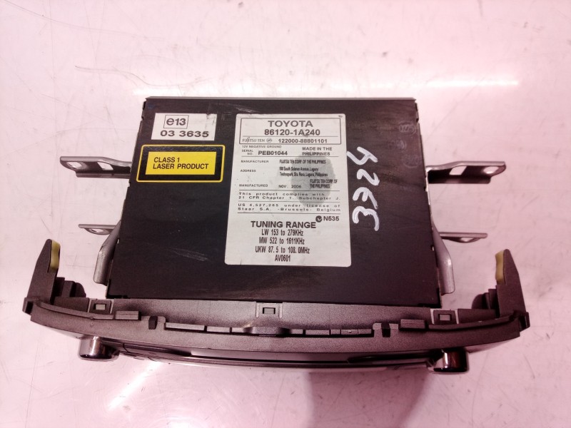 Recambio de sistema audio / radio cd para toyota auris luna referencia OEM IAM 861201A240 861201A240 861201A240