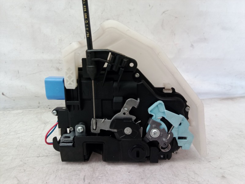 Recambio de cerradura puerta trasera derecha para volkswagen golf v berlina (1k1) highline referencia OEM IAM 25101D6 25101D6 25