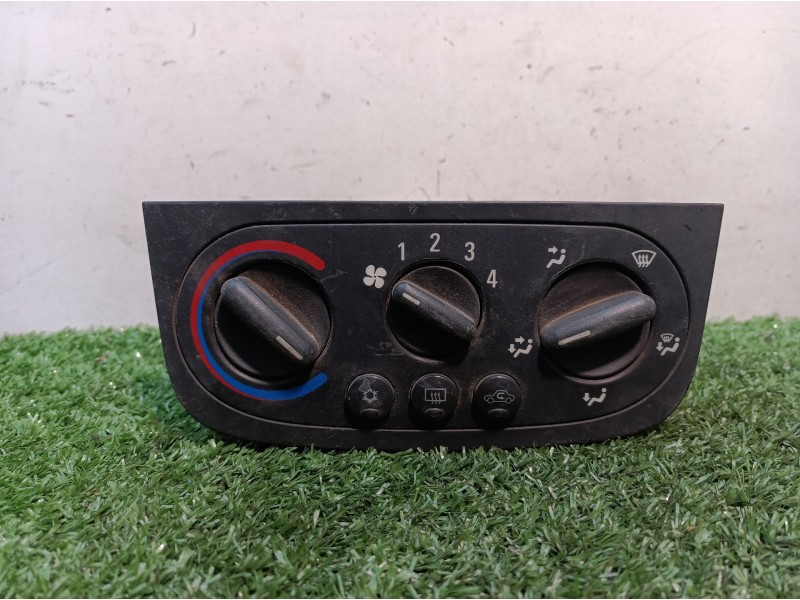 Recambio de mando calefaccion / aire acondicionado para opel corsa c referencia OEM IAM 006516P 006516P 5399985050