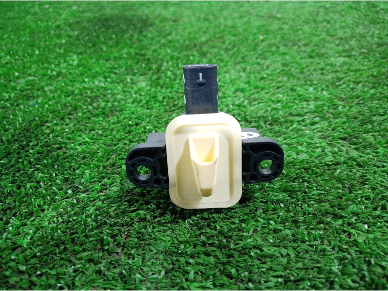 Recambio de sensor para mercedes-benz clase gle (w166) referencia OEM IAM A1668210351 A1668210351 A1668210351