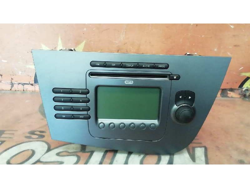 Recambio de sistema audio / radio cd para seat leon (1p1) referencia OEM IAM 1P01035186B  