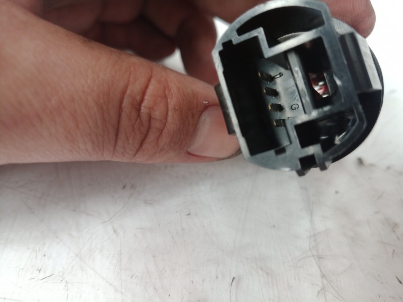 Recambio de interruptor para renault megane ii berlina 3p pack authentique referencia OEM IAM 1078388 1078388 1078388