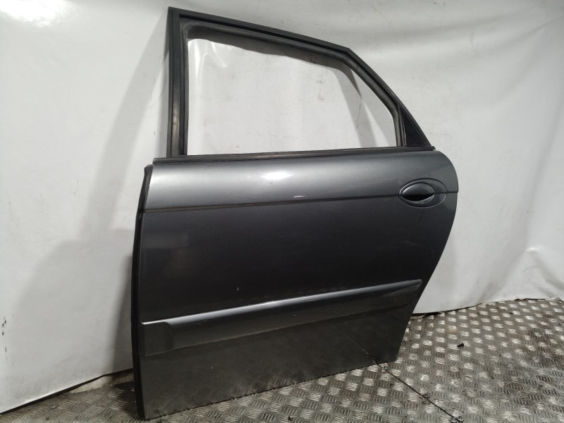 Recambio de puerta trasera izquierda para citroën c5 berlina attraction referencia OEM IAM   