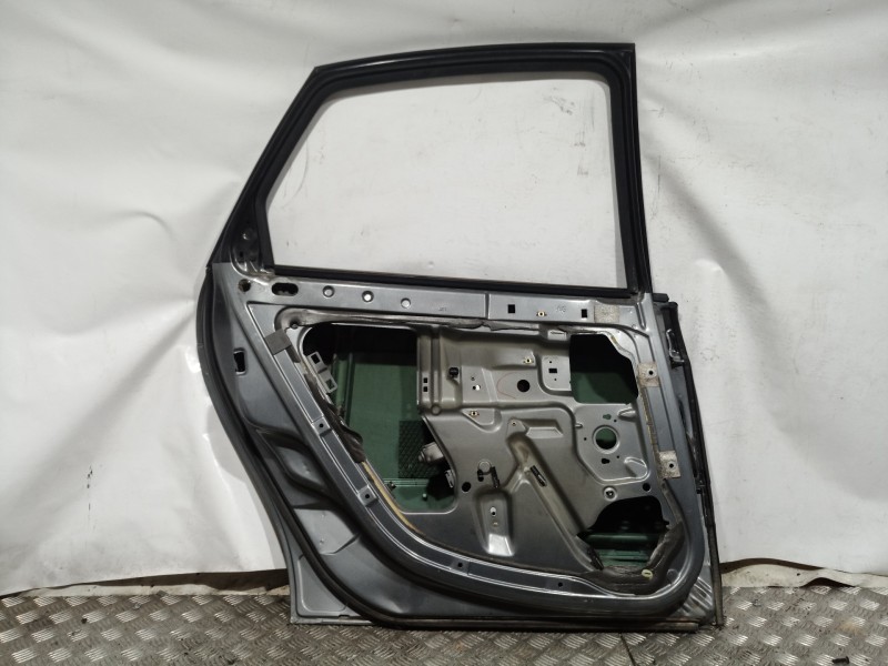 Recambio de puerta trasera izquierda para citroën c5 berlina attraction referencia OEM IAM   