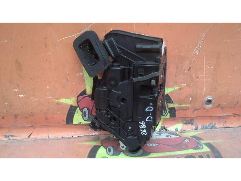 Recambio de cerradura puerta delantera derecha para seat toledo (kg3) style referencia OEM IAM 5E1837016A 5E1837016A 5E1837016