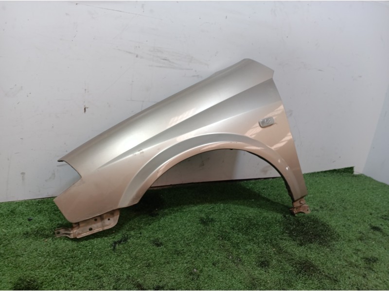 Recambio de aleta delantera izquierda para nissan primera berlina (p12) acenta referencia OEM IAM 5PUERTAS 5 PUERTAS 5 PUERTAS