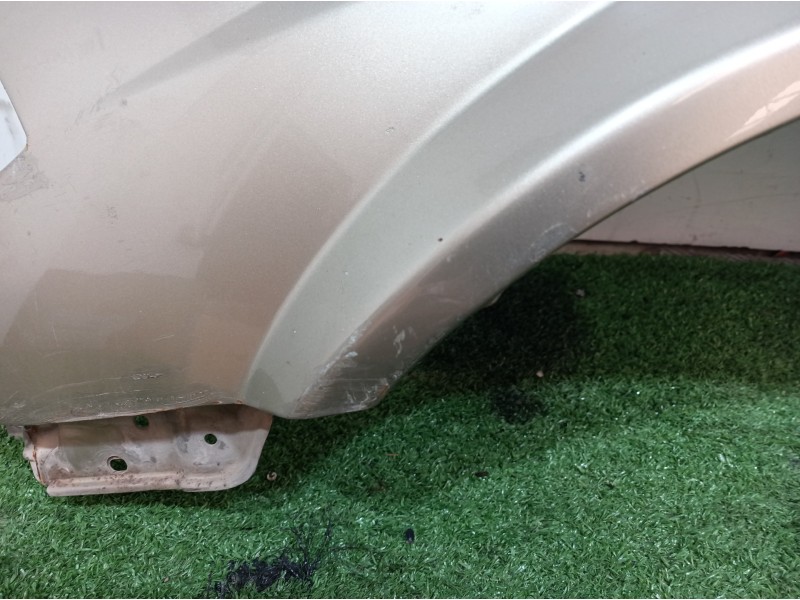 Recambio de aleta delantera izquierda para nissan primera berlina (p12) acenta referencia OEM IAM 5PUERTAS 5 PUERTAS 5 PUERTAS