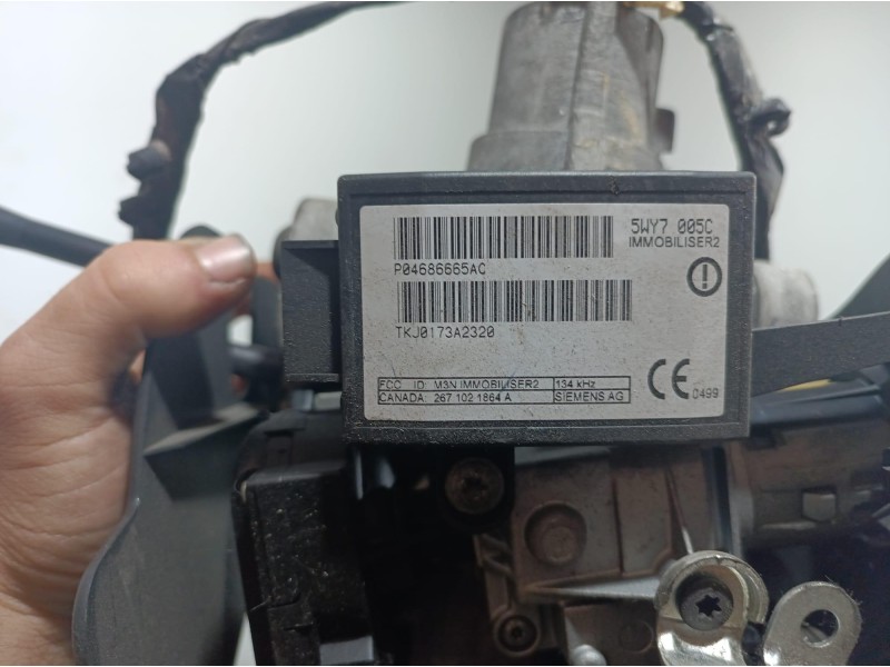 Recambio de columna direccion para chrysler grand voyager limited referencia OEM IAM P04686665AC P04686665AC 5WY7005C