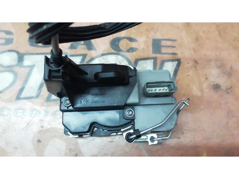 Recambio de cerradura puerta delantera izquierda para peugeot 307 berlina (s2) referencia OEM IAM   