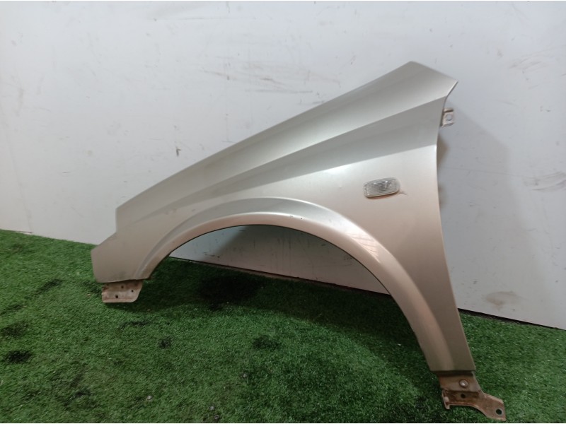 Recambio de aleta delantera izquierda para nissan primera berlina (p12) acenta referencia OEM IAM 5PUERTAS 5 PUERTAS 5 PUERTAS
