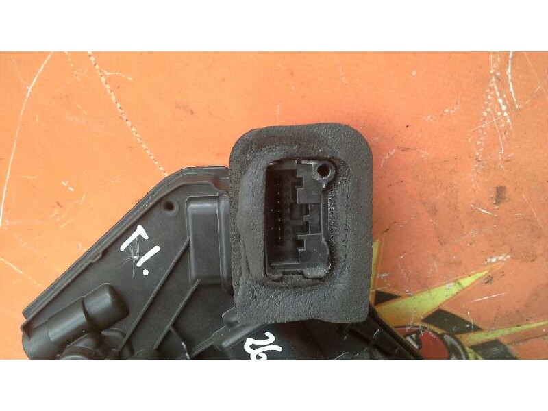Recambio de cerradura puerta trasera izquierda para seat toledo (kg3) style referencia OEM IAM 5E0839015A 5E0839015A 5E0839015A