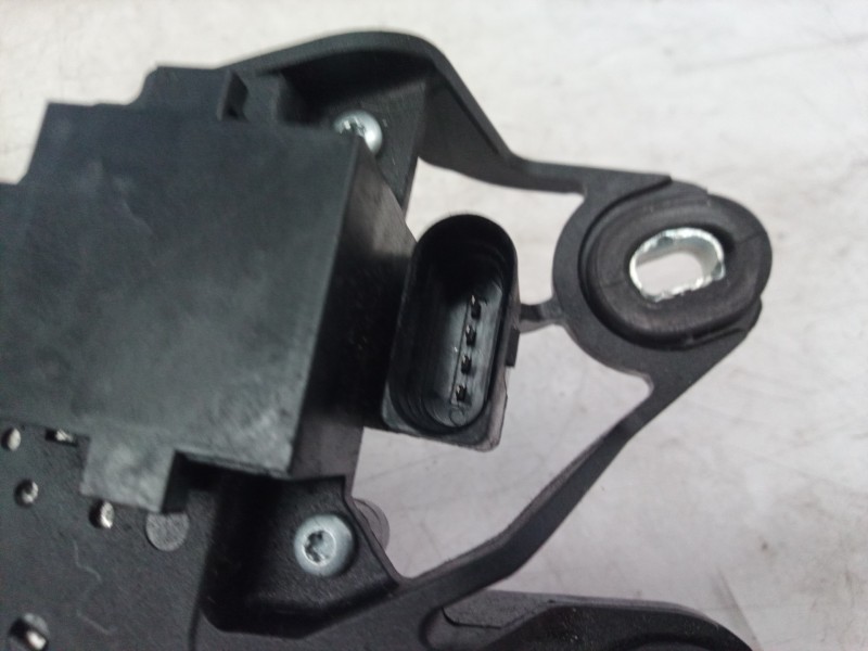 Recambio de motor limpia trasero para volkswagen polo (6r1) advance referencia OEM IAM 5K6955711B 5K6955711B 5K6955711