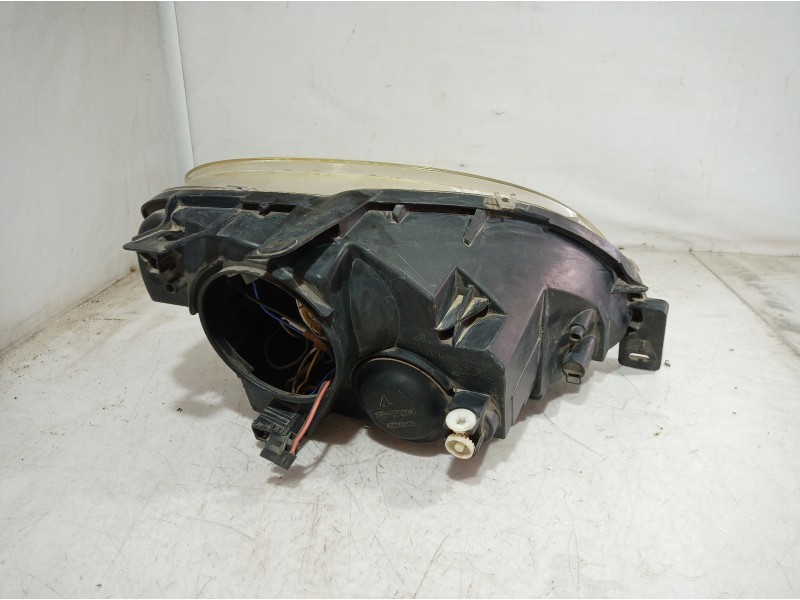 Recambio de faro izquierdo para citroën xsara ii referencia OEM IAM 40850748 40850748 40850748
