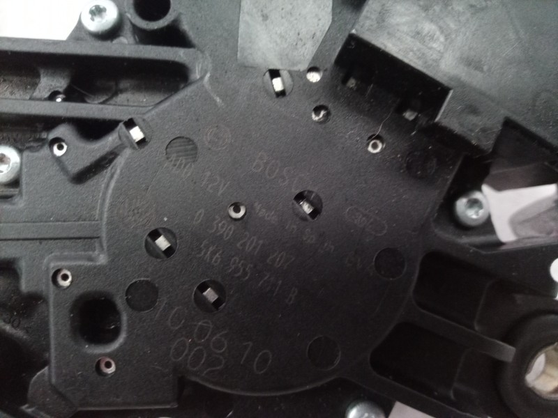 Recambio de motor limpia trasero para volkswagen polo (6r1) advance referencia OEM IAM 5K6955711B 5K6955711B 5K6955711