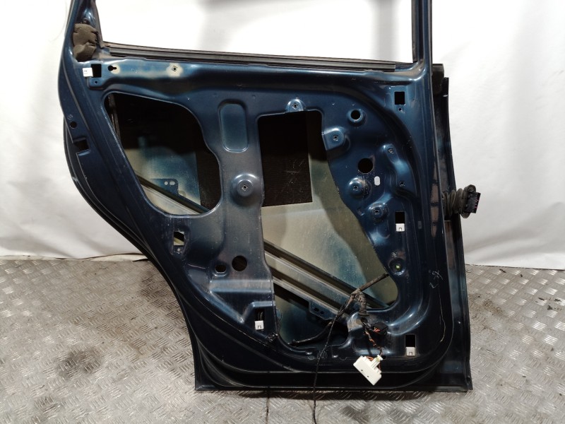 Recambio de puerta trasera izquierda para seat altea (5p1) hot referencia OEM IAM   