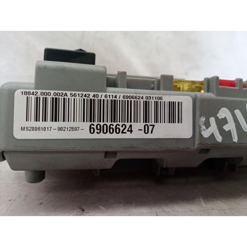 Recambio de caja reles / fusibles para bmw serie 1 berlina (e81/e87) 120i referencia OEM IAM 10688710 10688710 10688710